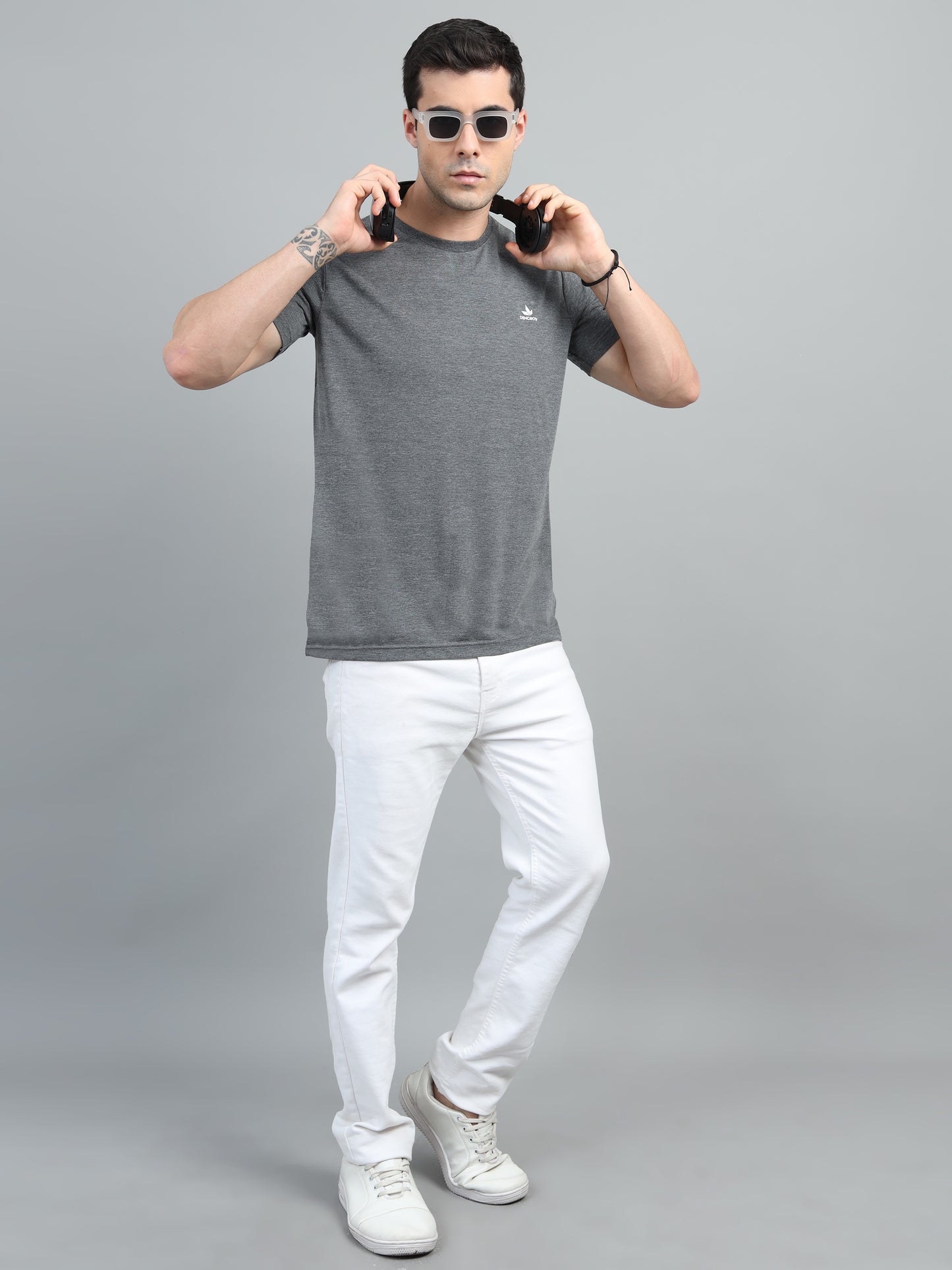 Men's Dark Grey Round Neck T-Shirt